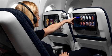 Entertainment, WiFi, and press .